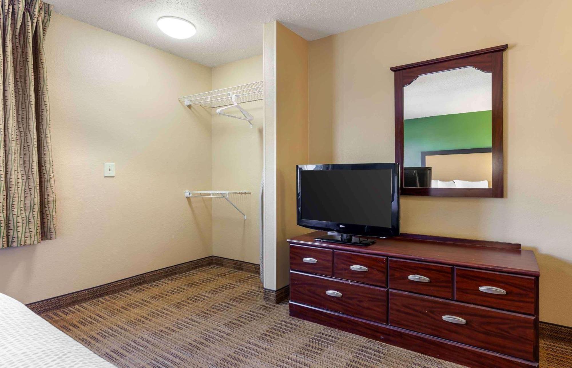 Extended Stay America Suites - Madison - Junction Court Middleton Esterno foto